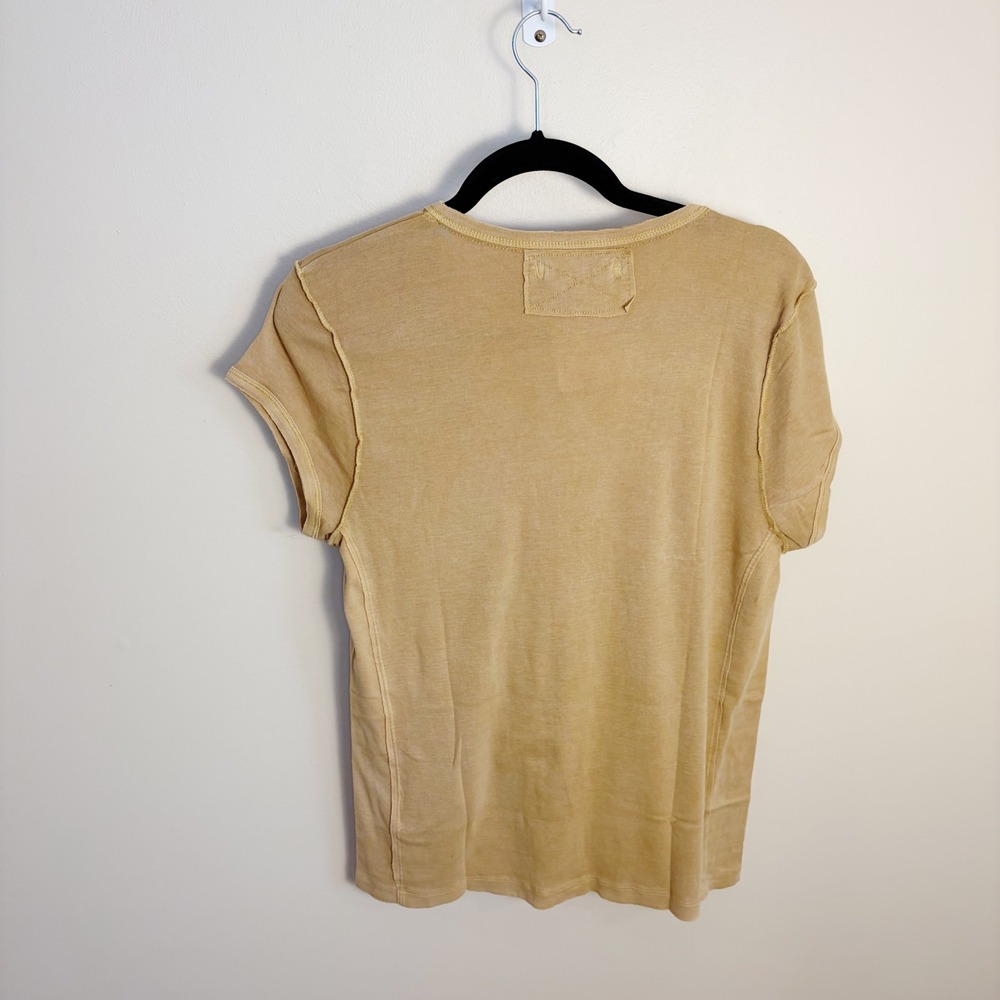 Free People Short Sleeve V-Neck Tee in Tan sz xl - Picture 5 of 7